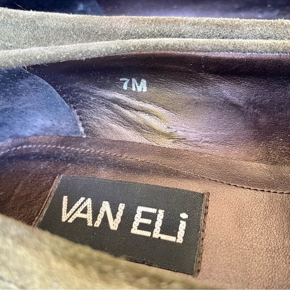 Vaneli Green Cassandra Khaki/Tmoro Suede Women’s Luxury Wedge Heels (Size 7M) - Picture 8 of 16